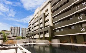 ออล ทูเกทเทอร์ สวีท